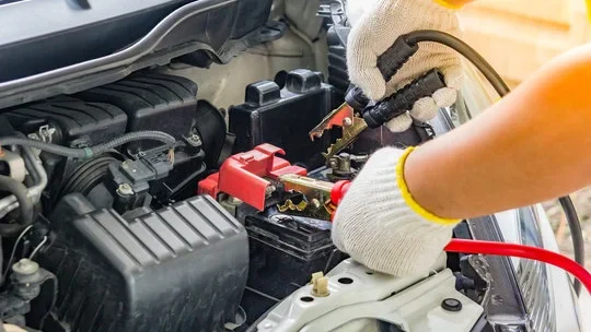 7 Reasons Drivers Need Roadside Assistance in Hattiesburg